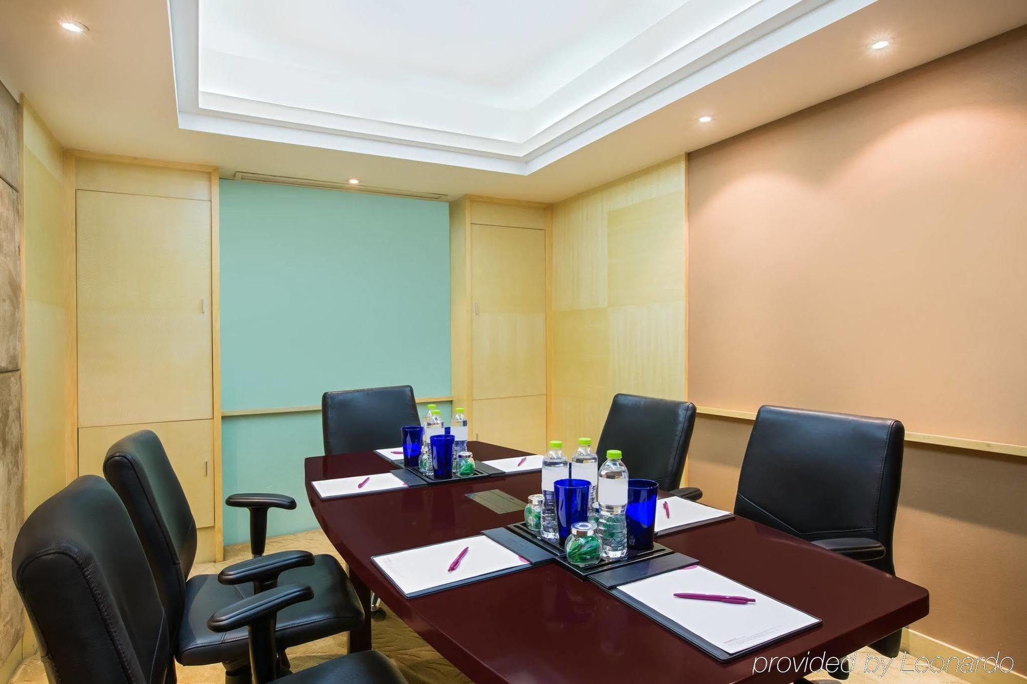 Crowne Plaza Nanjing Hotels & Suites Nanquim Exterior foto